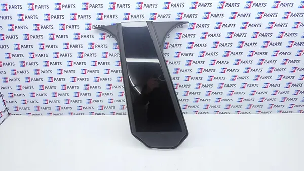 MERCEDES W118 Garniture de Pilier B Droit A1186980200 image 1