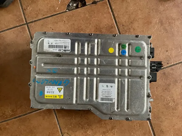 Convertisseur Chargeur OEM 261563 pour Grandland X Hybride image 2