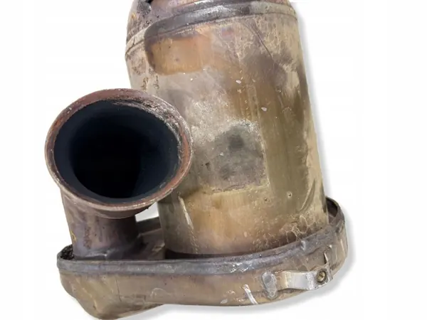 Catalyseur/DPF d'occasion OEM AMD226027 image 6