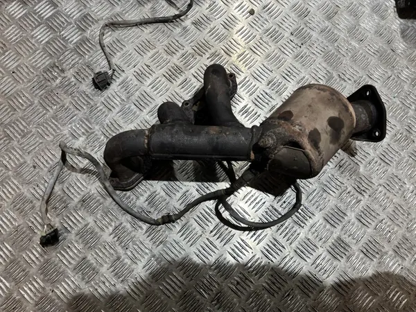 Höger avgaskatalysator OEM 98711310703 Porsche Cayman image 2