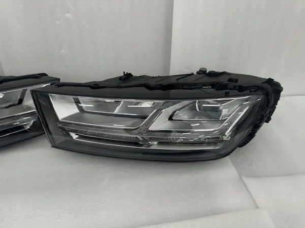 Faróis Audi Q7 4M Full LED Esquerdo Direito image 2