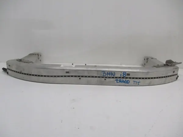 Viga do pára-choques traseiro BMW I8 OEM 7336300 - Usado image 4