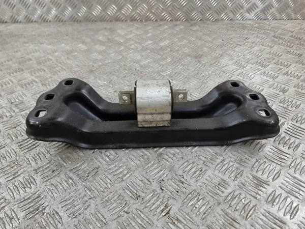 Suporte de transmissão Mercedes-Benz C W205 2016 image 2