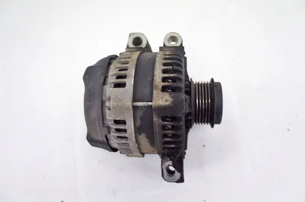 Chevrolet Camaro V 3.6i Alternator UH217 image 2