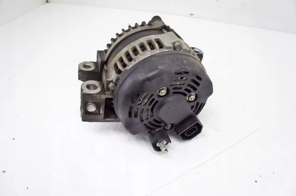 Chevrolet Camaro V 3.6i Alternator UH217 image 3