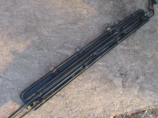 Enfriador de combustible Audi A8 D3 3.0 TDI OEM image 3