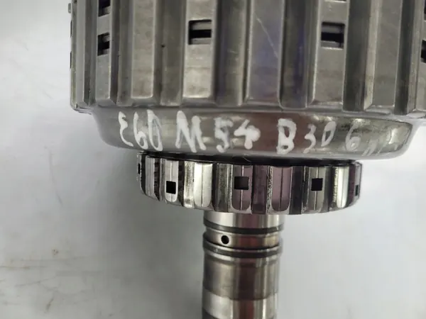 Kupplungskorb mit Welle OEM 1071472053 BMW E60 image 2