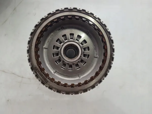 Kupplungskorb mit Welle OEM 1071472053 BMW E60 image 3