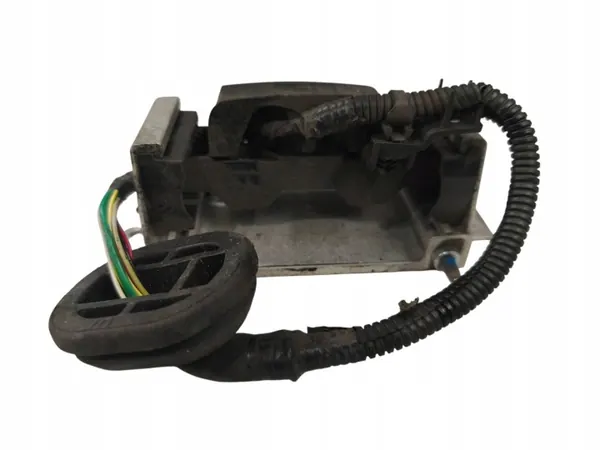 Pièce de chambre moteur Tesla Model S OEM 100331100C image 4