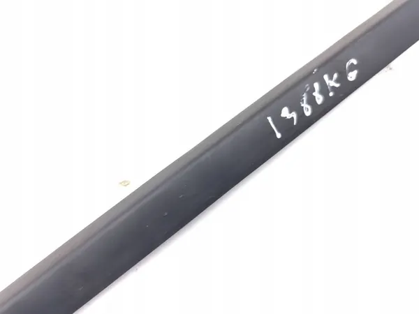 Jeep Avenger Takaikkunan Lista OEM AMD229874 image 6