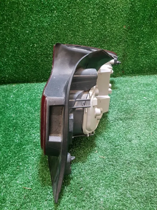 Lámpara trasera izquierda 3D BMW Serie 2 F22 F23 2015 OEM 20970101 image 4