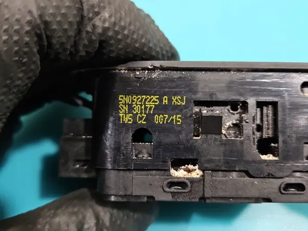 Handbremsenschalter VW Sharan II 10- 5N0927225A image 5