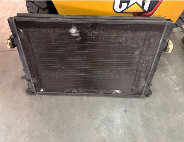 VW TOURAN II 2 1.2 TSI Kylarrubrik image 3