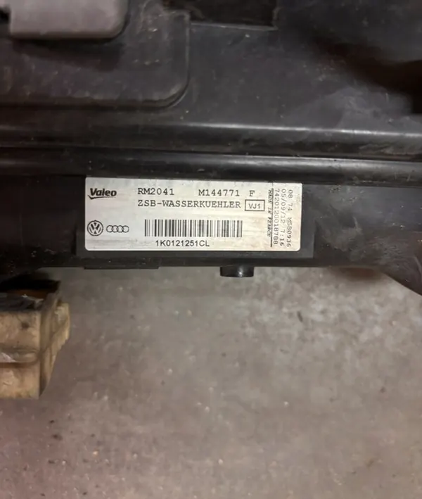 VW TOURAN II 2 1.2 TSI Kylarrubrik image 4