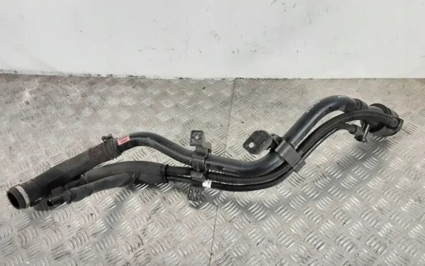 Cuello de Llenado OEM FOB14213 para KIA Sorento 2019 image 2