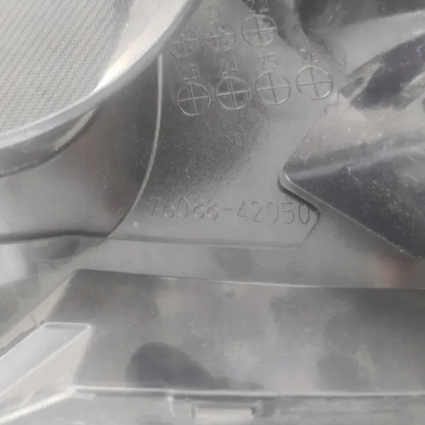 Toyota OE 76088-42050 Tira Puerta Trasera image 6
