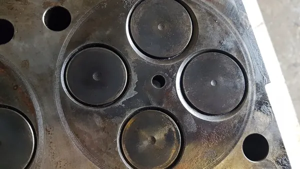 Culasse MAN TGL D0834 180 220 CV Euro 6 image 4