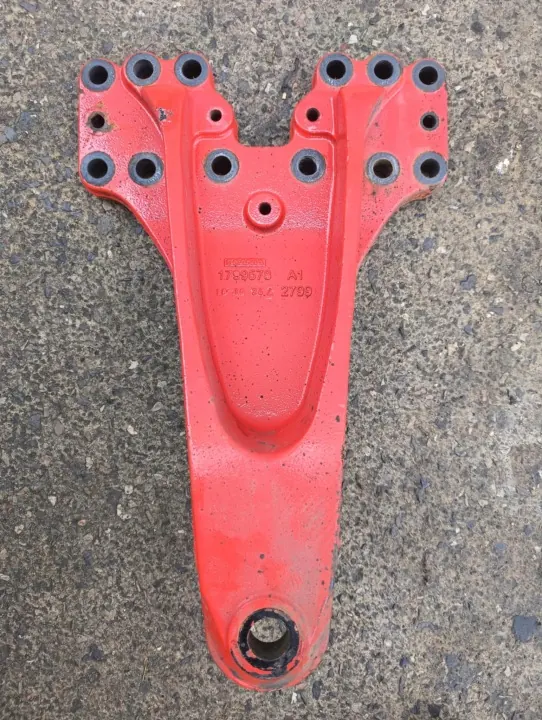 Soporte OEM 1799578 Semirresorte Trasero Scania R 2018 image 4