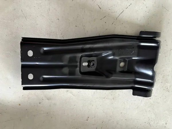 VW Tiguan Huvarmsfäste, Polcar 5NA805567 image 2