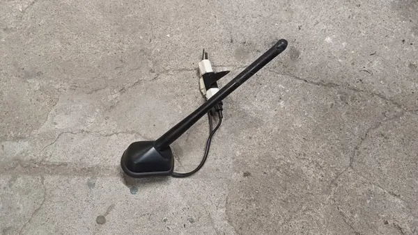 Mitsubishi Space Star II Antenne OEM 568934HGF5GG44 image 2