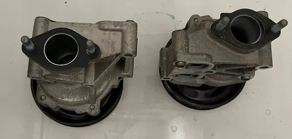 Bomba de água Mitsubishi 1300A083 image 2