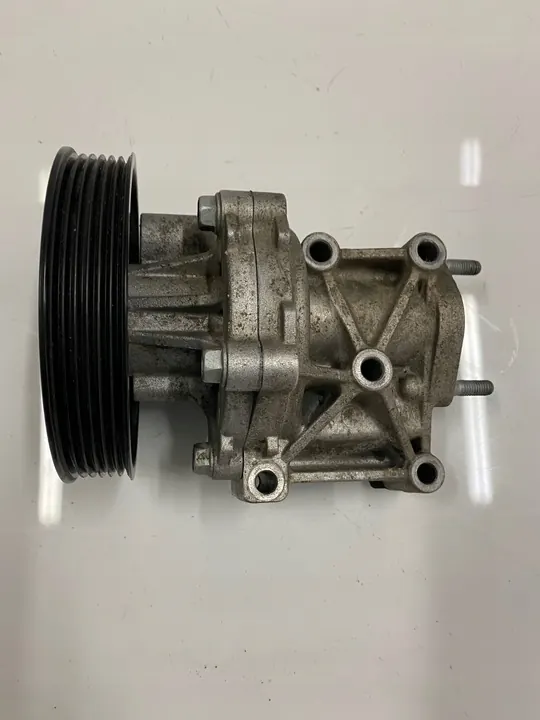 Bomba de água Mitsubishi 1300A083 image 5