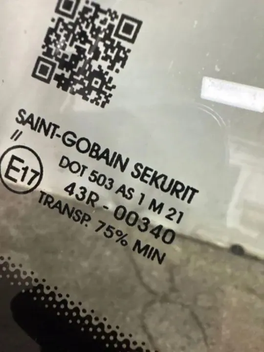 Mercedes-Benz CLK Frontscheibe OEM DOT503AS1M21 image 4