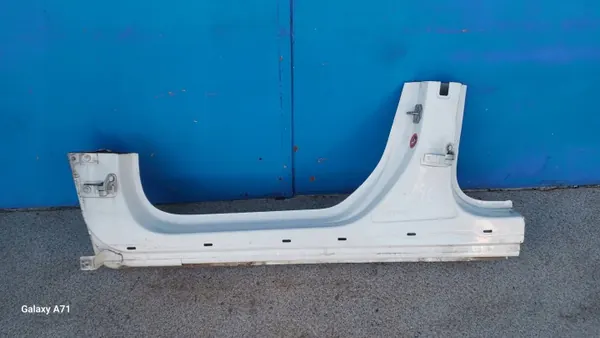 VOLVO V40 II linker voor dorpel OEM 31283411 image 2