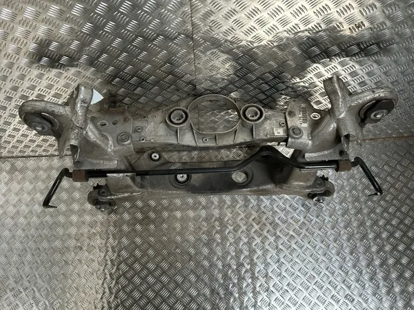 Bastidor auxiliar trasero Mercedes-Benz S W222 OEM A2213520206 image 3