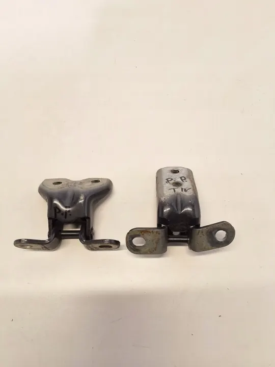 Hyundai OEM deurscharnier set - Voor rechts, 2 stuks image 2