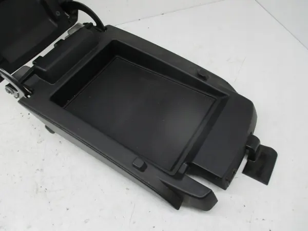 Subaru Legacy 09-14 Lederarmlehne OEM image 9