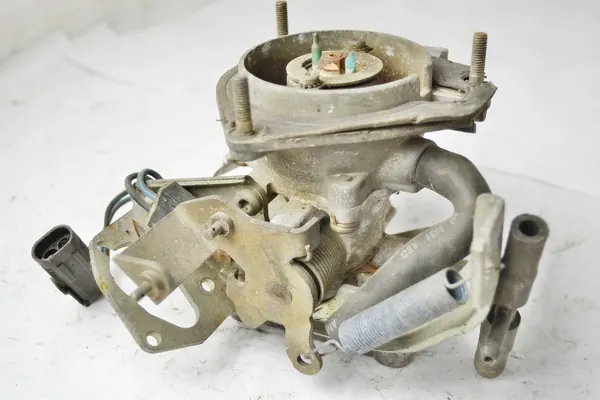 Renault Vergaser OEM 12211 8056J 1825 Gebraucht image 4