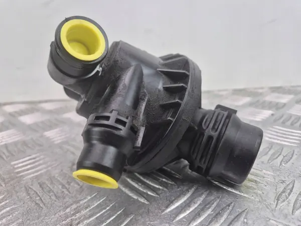 Carcaça Termóstato BMW X3 F25 OEM 7586784 Usado image 2