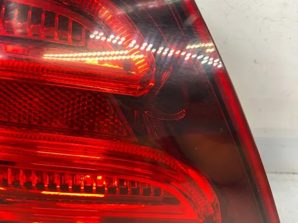LINKER ACHTERLICHT MERCEDES E-KLASSE W212 SEDAN image 6