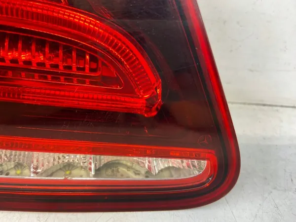 LINKER ACHTERLICHT MERCEDES E-KLASSE W212 SEDAN image 7