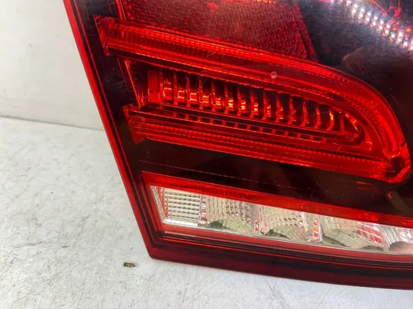 LINKER ACHTERLICHT MERCEDES E-KLASSE W212 SEDAN image 8