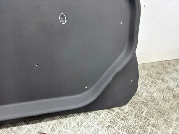 Tesla AMD211012 Motorhuvisolering - Begagnad OEM-del image 6