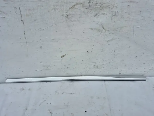 TR252 Peugeot 508 II Moldura de Janela Traseira Esquerda SW image 1