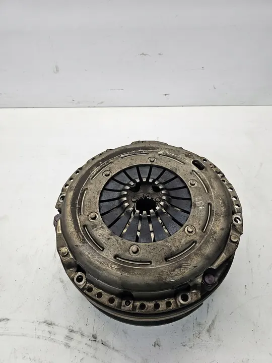 Volante bimassa Audi A4 A5 TFSI TDI image 2