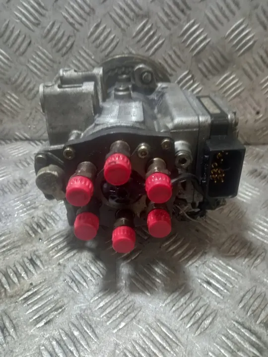 Kraftstoffpumpe Audi A6-C5 2.5 TDI OEM 059130106DX image 5