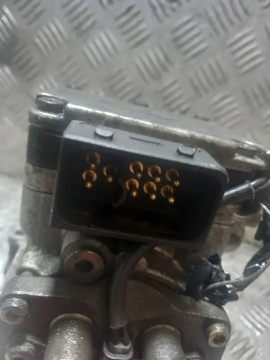 Kraftstoffpumpe Audi A6-C5 2.5 TDI OEM 059130106DX image 8