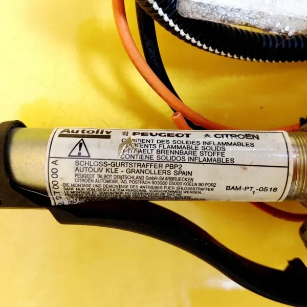 Vänster framsätesbältesspänne OEM DRC99357 Citroen image 5