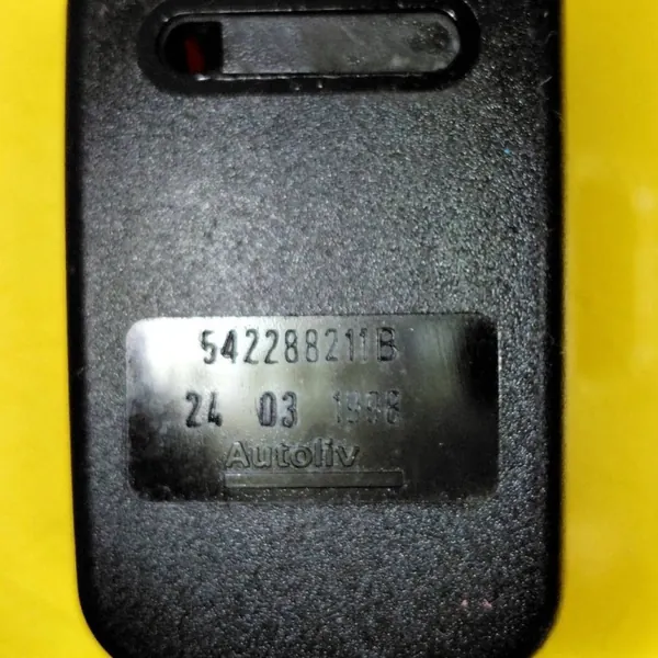 Vänster framsätesbältesspänne OEM DRC99357 Citroen image 6