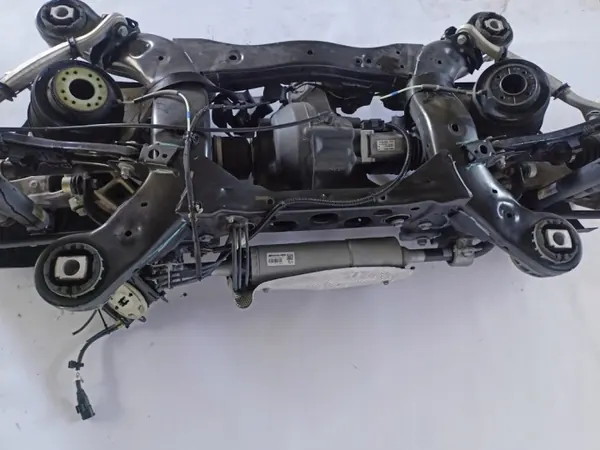 Estabilizador traseiro Mercedes GLS X167 OEM A1673231201 image 2