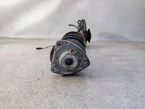 Vasen etujousi OEM A176320351352 Mercedes A-Class image 5