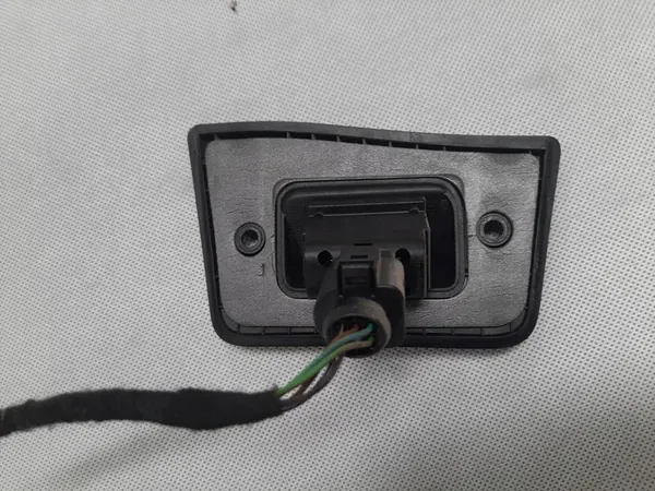 VW TRANSPORTER T5 Soquete de Porta Lateral Direita 7H0907498A image 2