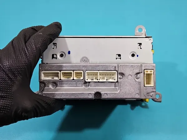 Toyota Avensis III T27 Radio 86120-05151 image 7