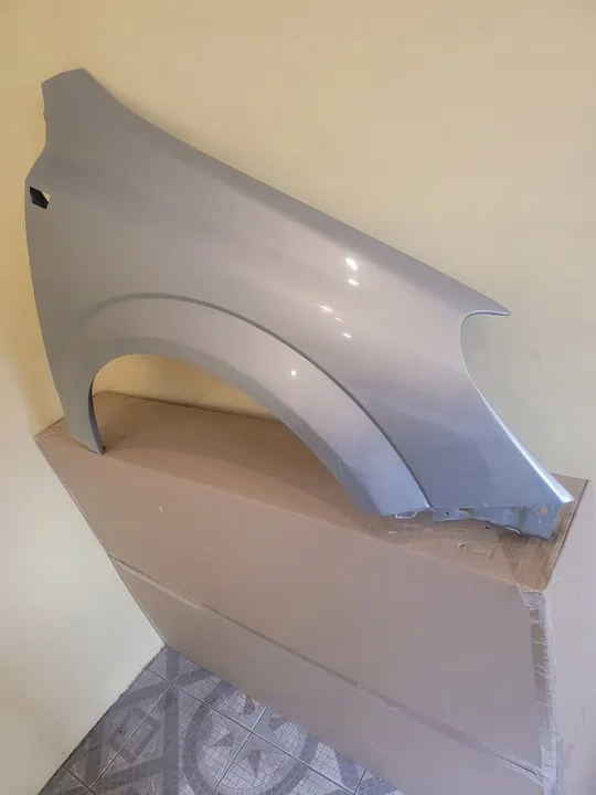 Framvinge Höger Astra H - OEM 550902 image 2