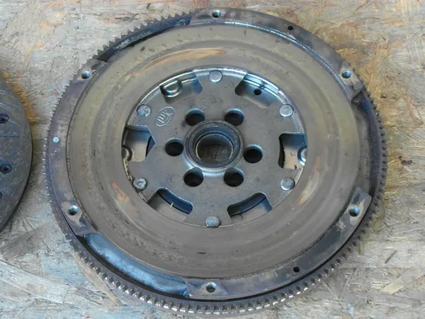 Embreagem AUDI A3 S3 8L TT 8N LEON I CUPRA R image 5