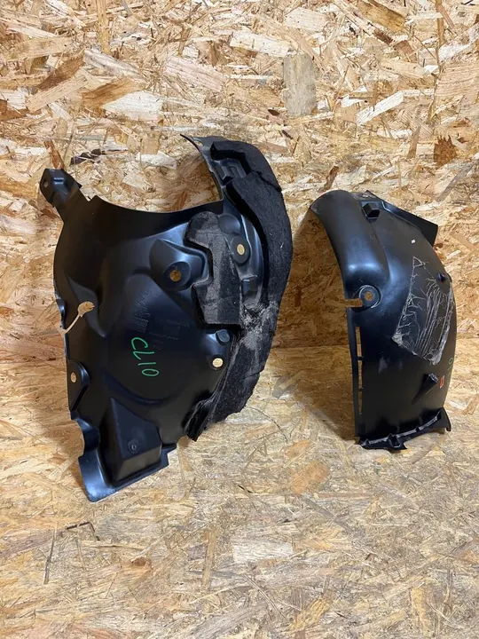 Complete Right Front Wheel Arch Renault Clio IV image 2